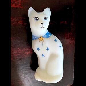 FENTON Glass 2010 Opal Satin Patriotic Stylized Cat Figurine Signed P. Lauderman